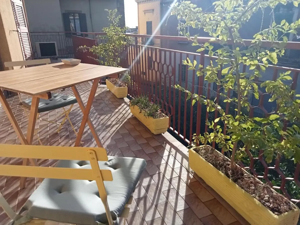 Apartment Casa In Villa Nel Parco Del Vesuvio Pollena Trocchia Italy